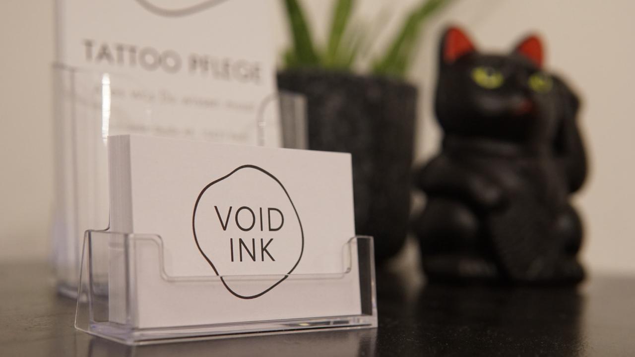 Void Ink Business Card und Studio Details